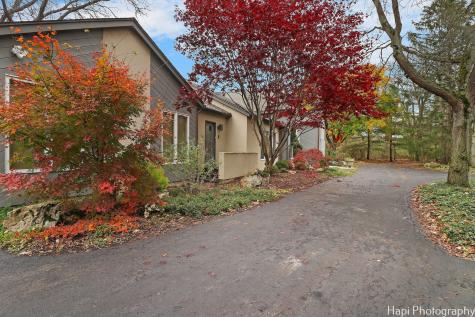 11 Lakewood Drive Bannockburn IL 60015