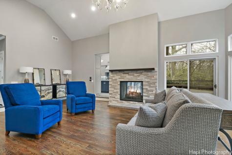 11 Lakewood Drive Bannockburn IL 60015