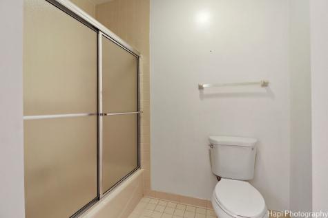 11 Lakewood Drive Bannockburn IL 60015