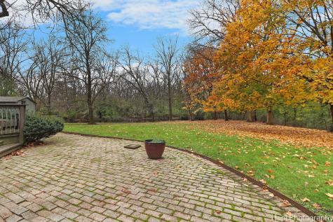 11 Lakewood Drive Bannockburn IL 60015