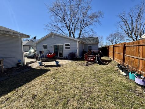 1308 Douglas Drive Sterling IL 61081