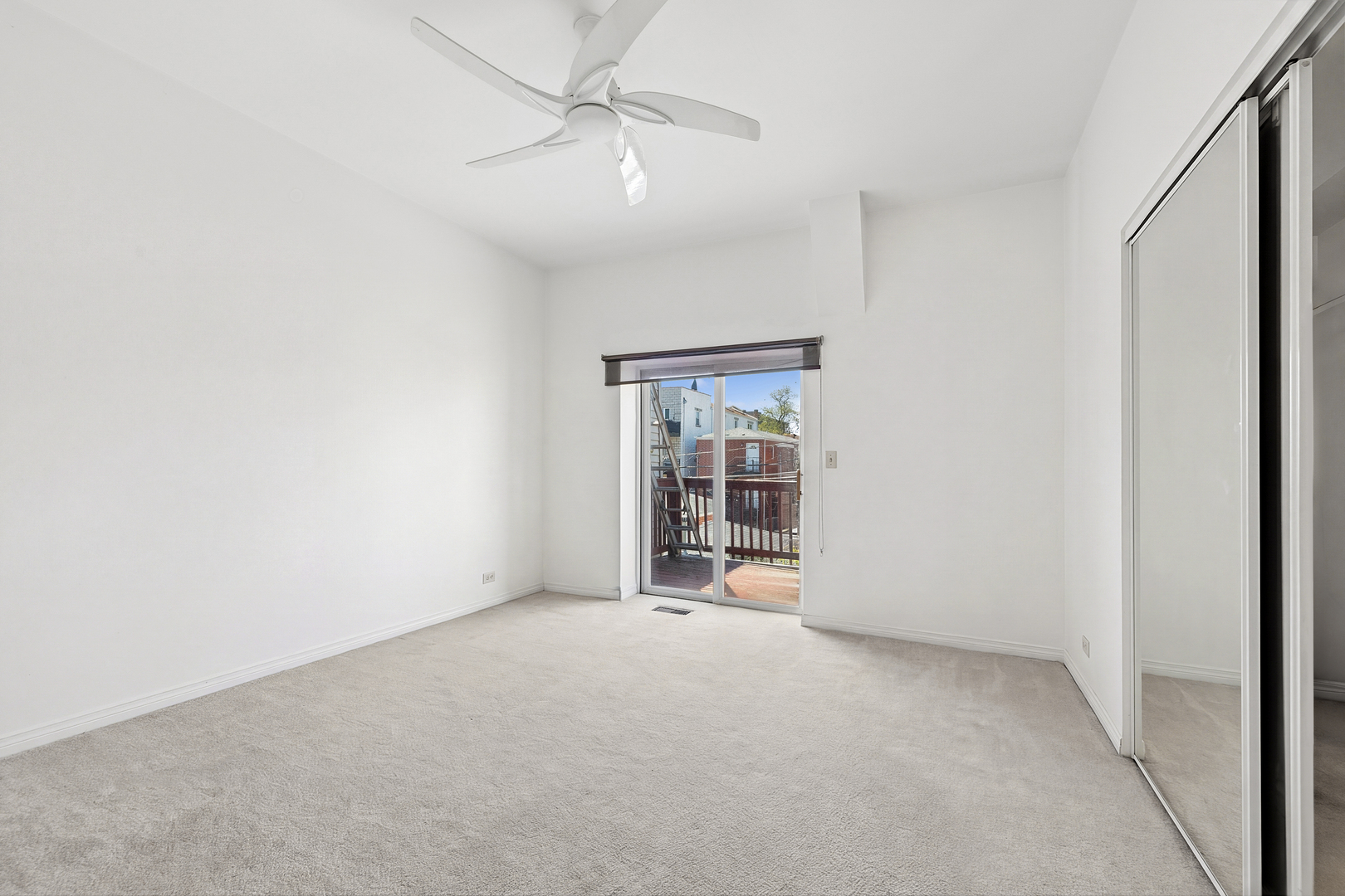 734 South Oakley Boulevard Chicago IL 60612