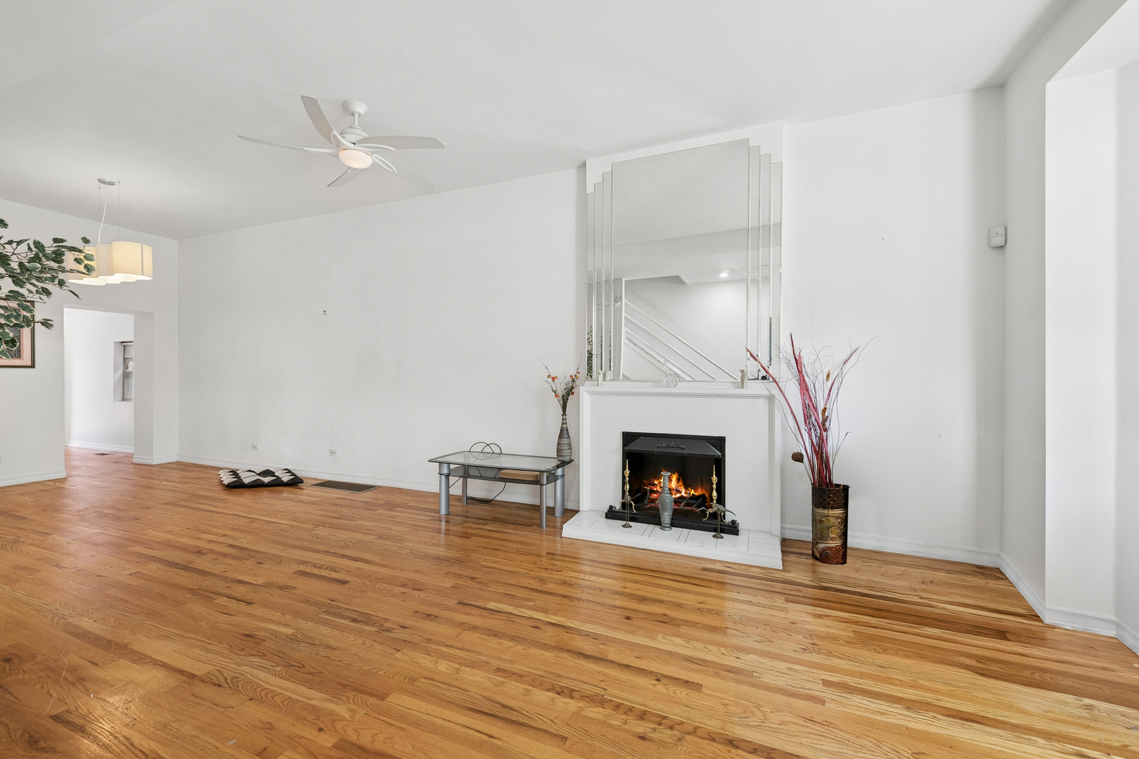 734 South Oakley Boulevard Chicago IL 60612