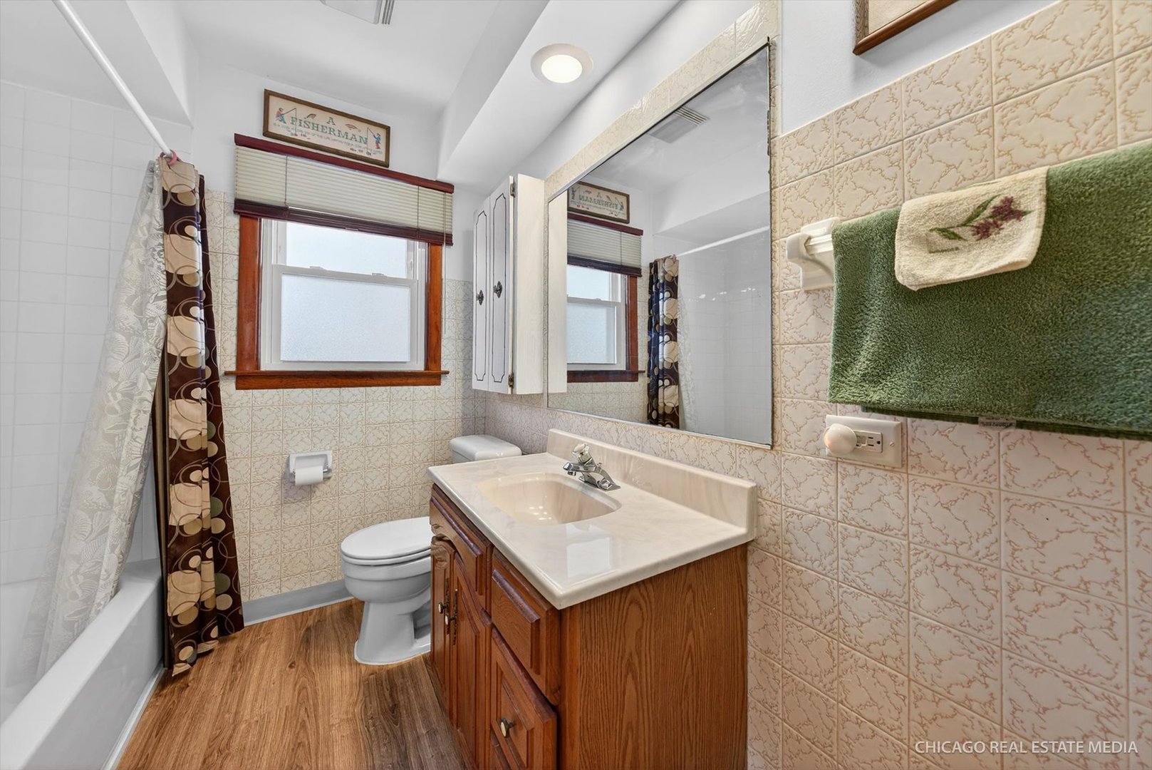 871 South Chatham Avenue Addison IL 60101