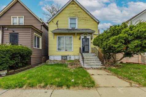 7526 South Merrill Avenue Chicago IL 60649
