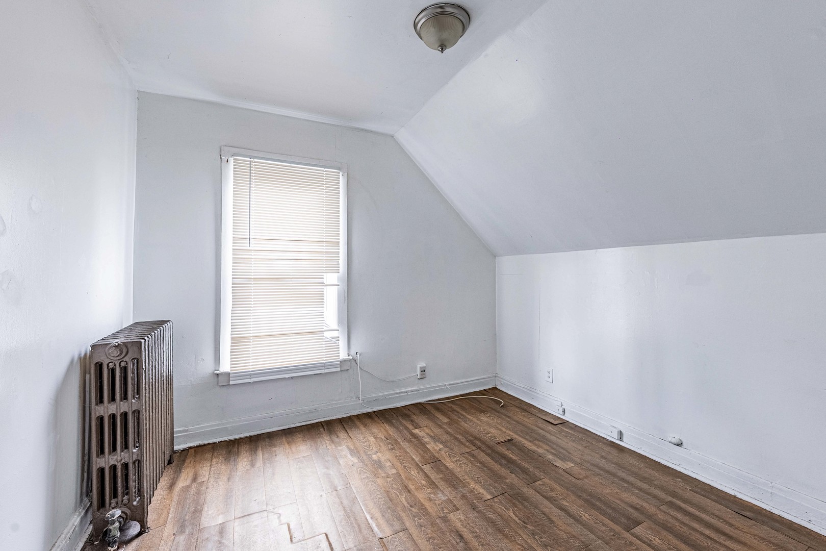 7526 South Merrill Avenue Chicago IL 60649