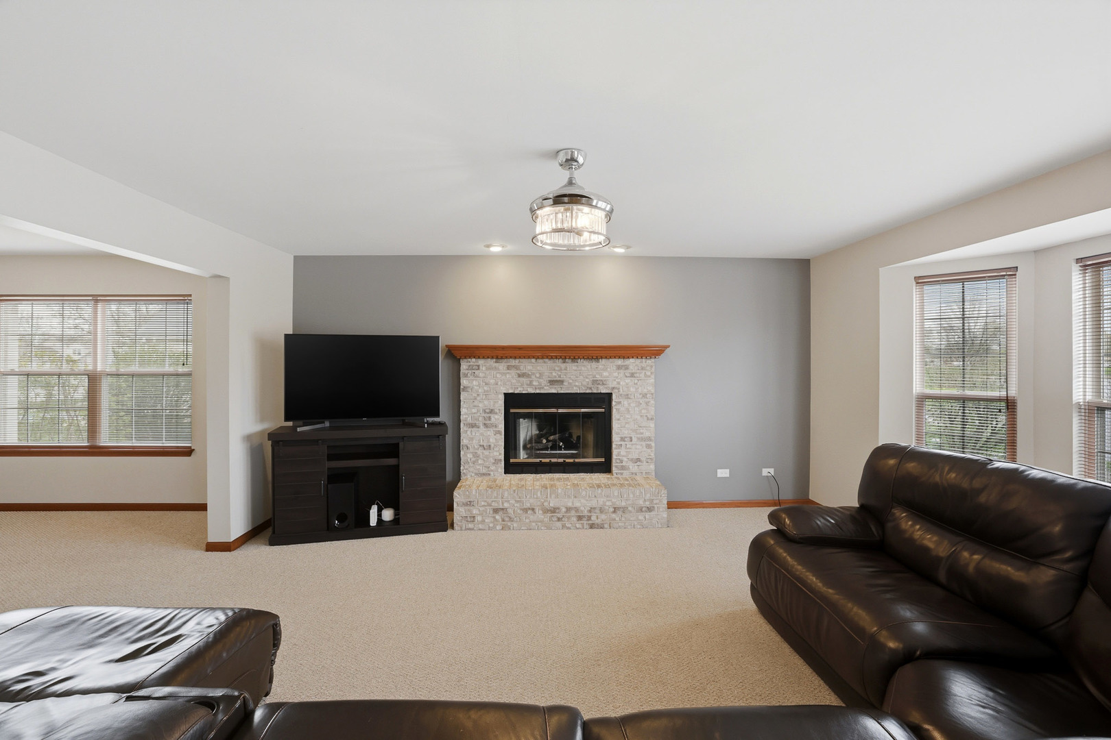 2300 Wesmere Lakes Drive Plainfield IL 60586