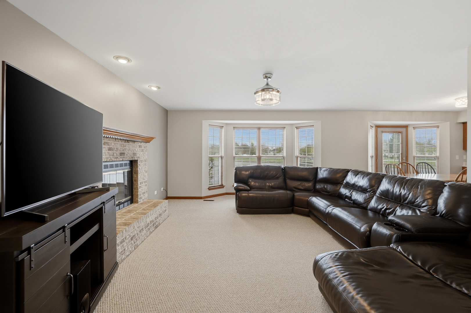 2300 Wesmere Lakes Drive Plainfield IL 60586