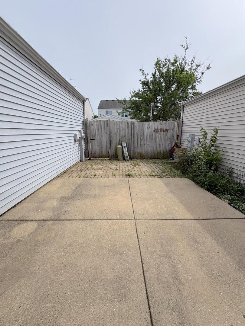 1066 Four Seasons Boulevard Aurora IL 60504