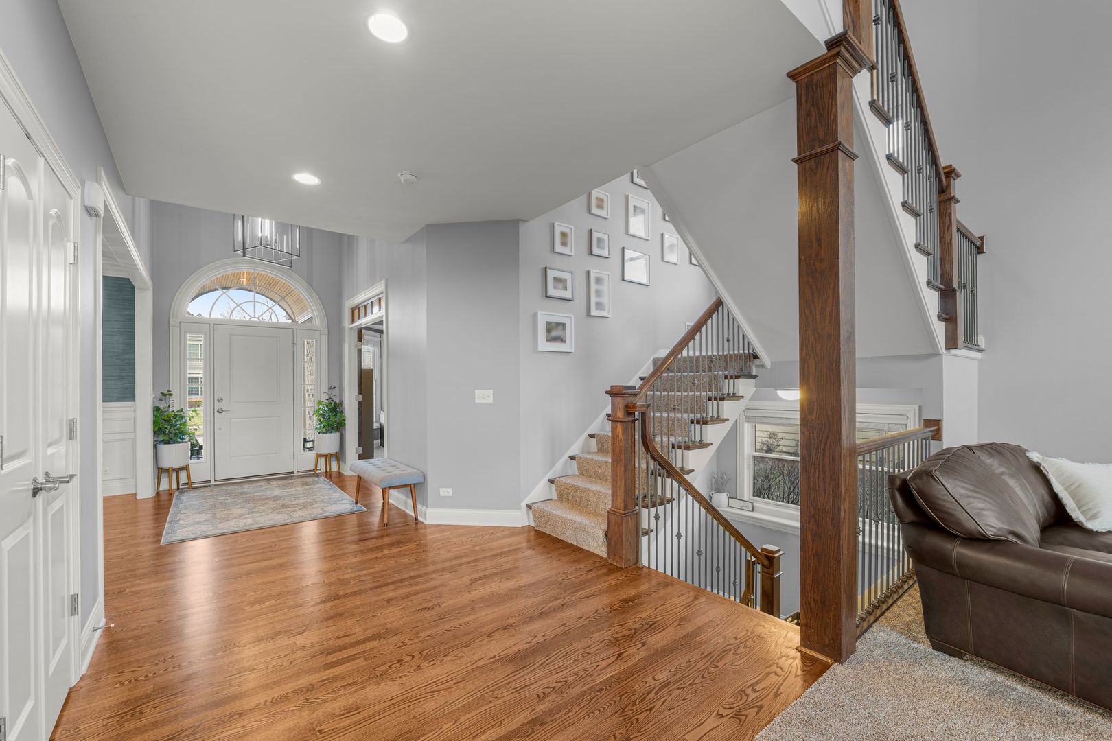 81 Landon Circle Wheaton IL 60189