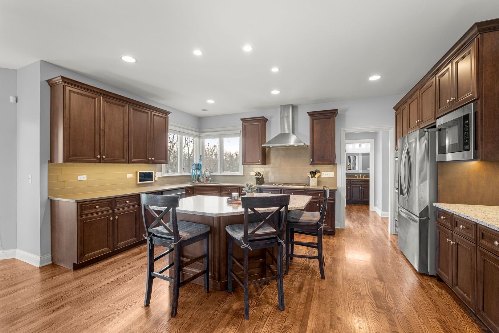 81 Landon Circle Wheaton IL 60189