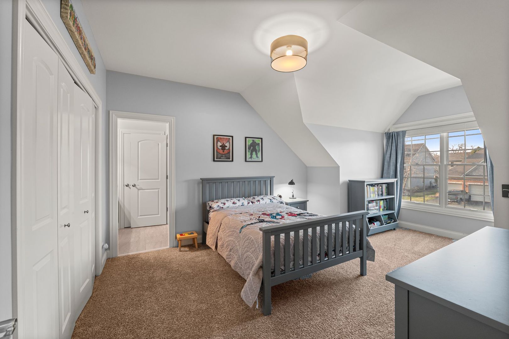 81 Landon Circle Wheaton IL 60189