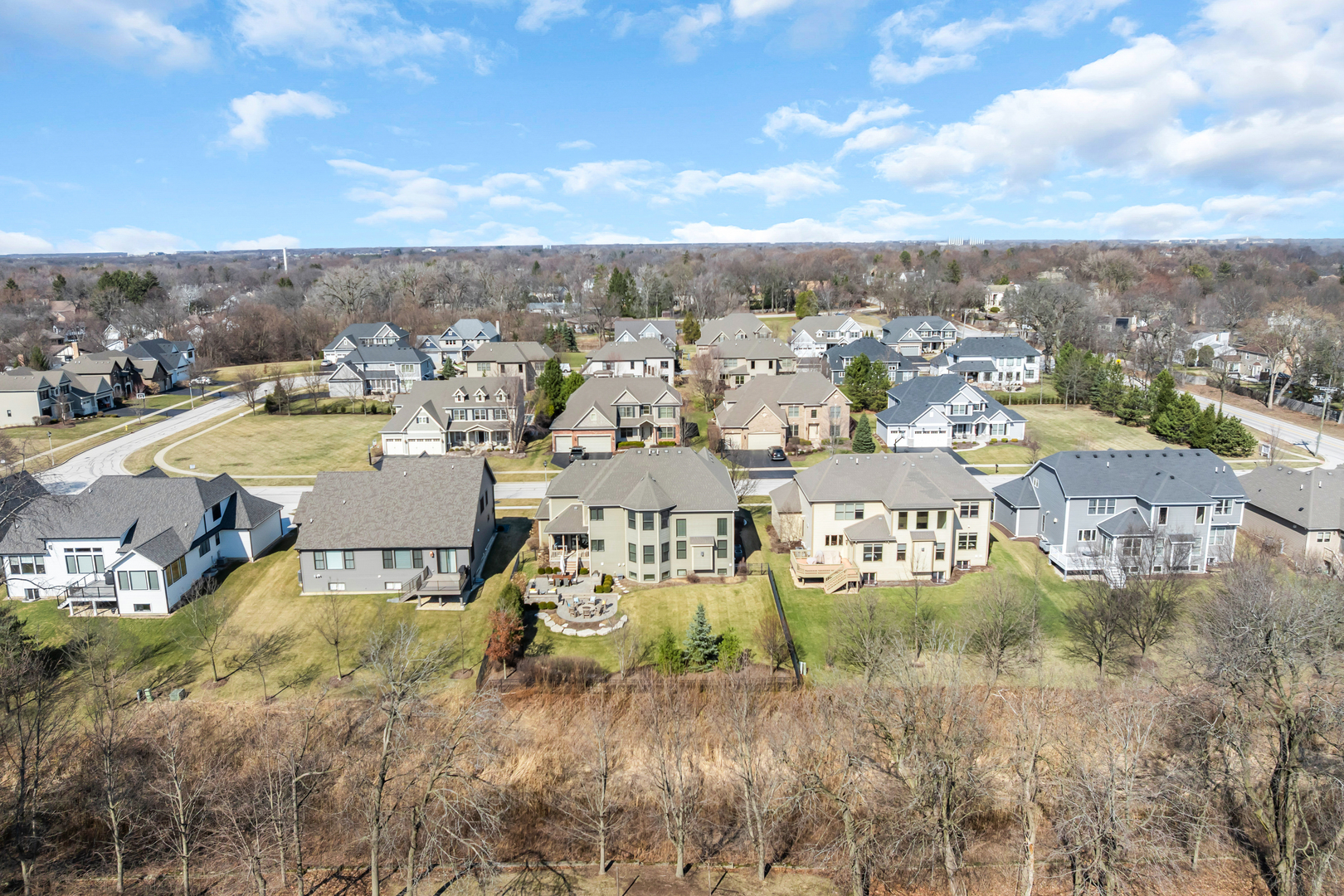 81 Landon Circle Wheaton IL 60189