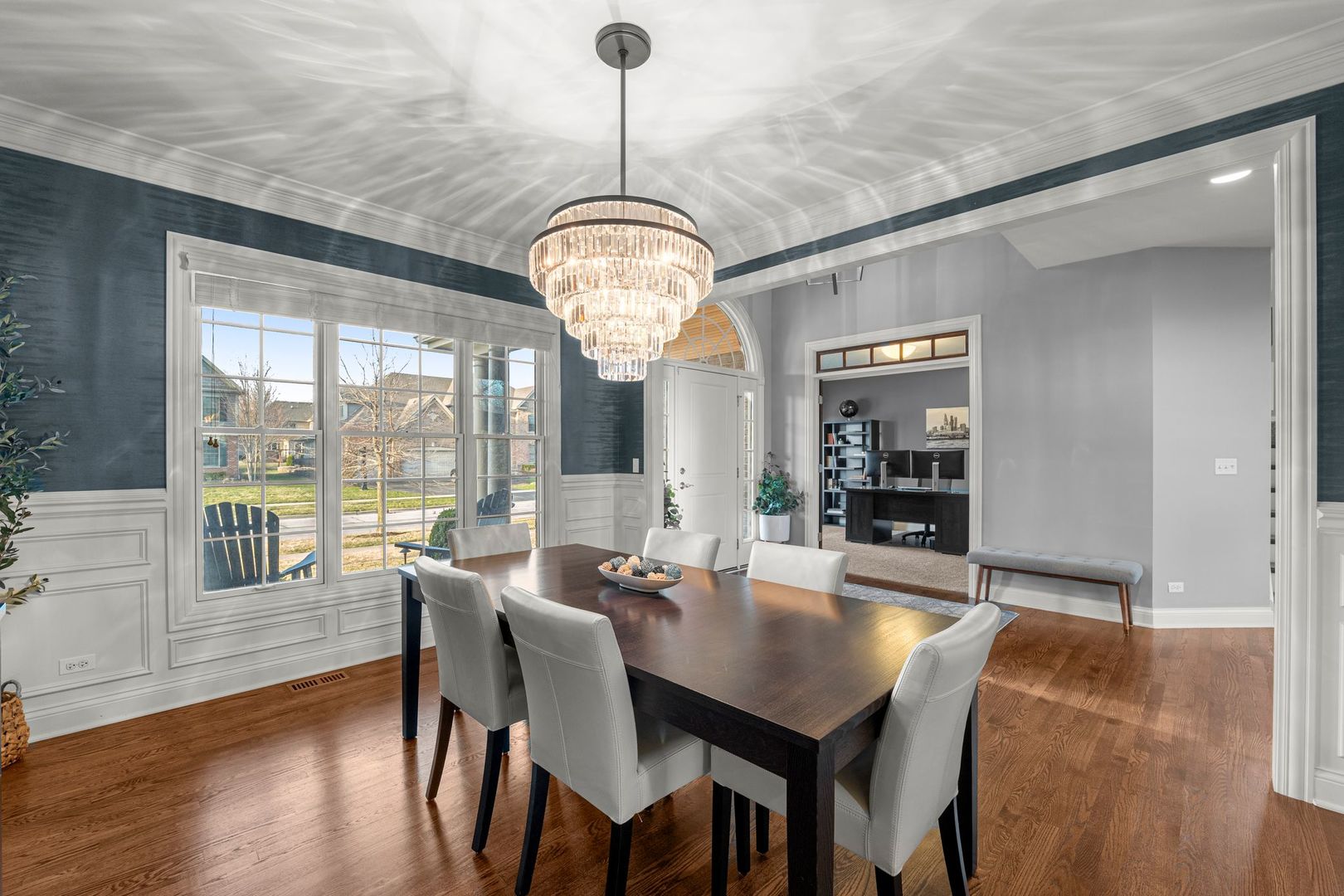 81 Landon Circle Wheaton IL 60189
