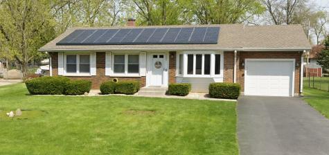 1881 Charles Lane Aurora IL 60505