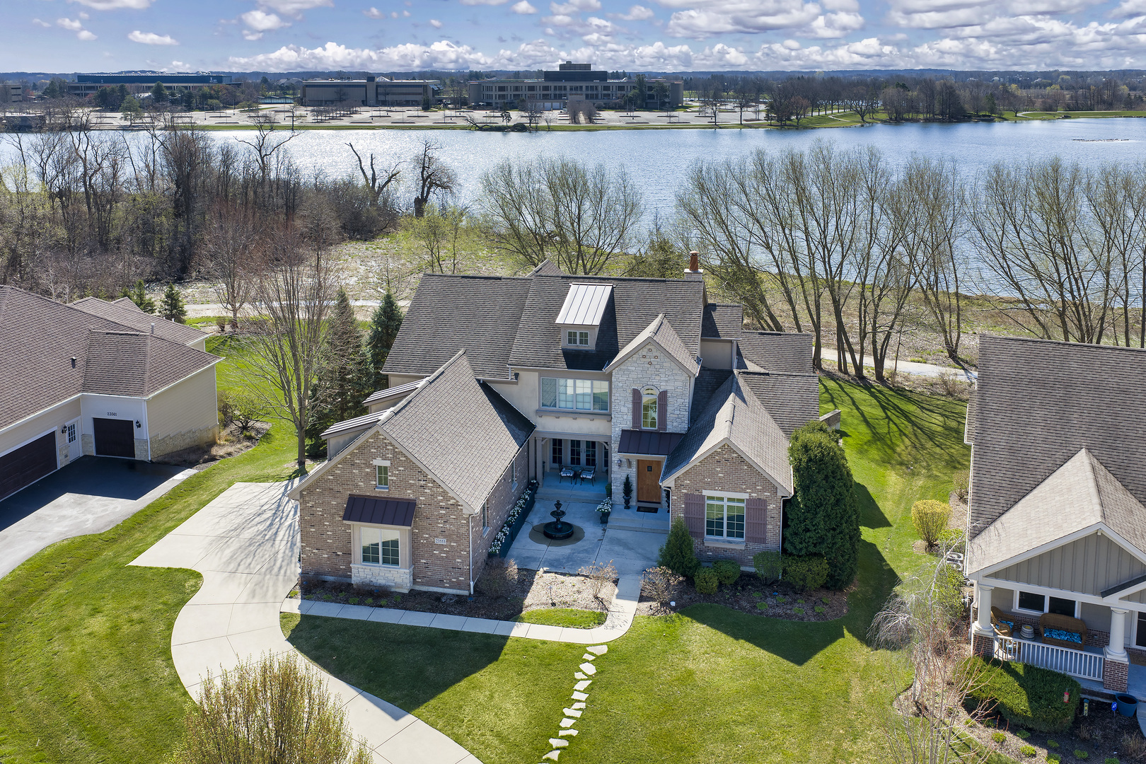 23553 North Sanctuary Club Drive Kildeer IL 60047