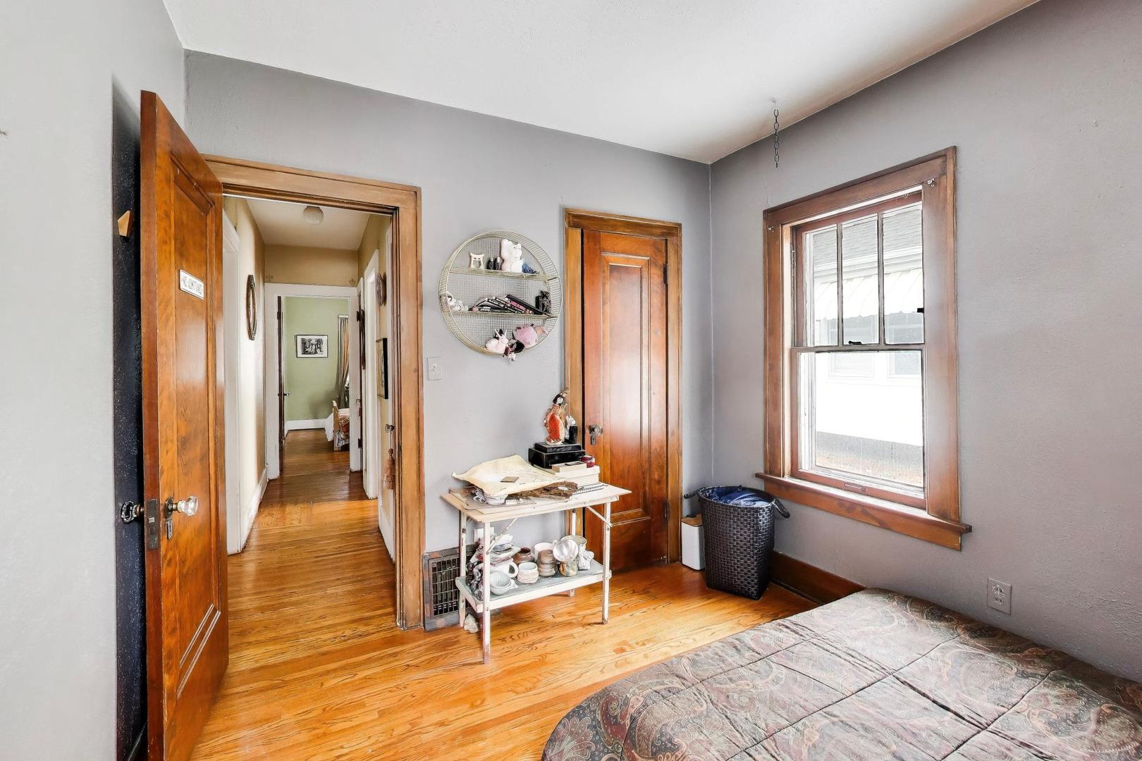 444 South Elmwood Drive Aurora IL 60506