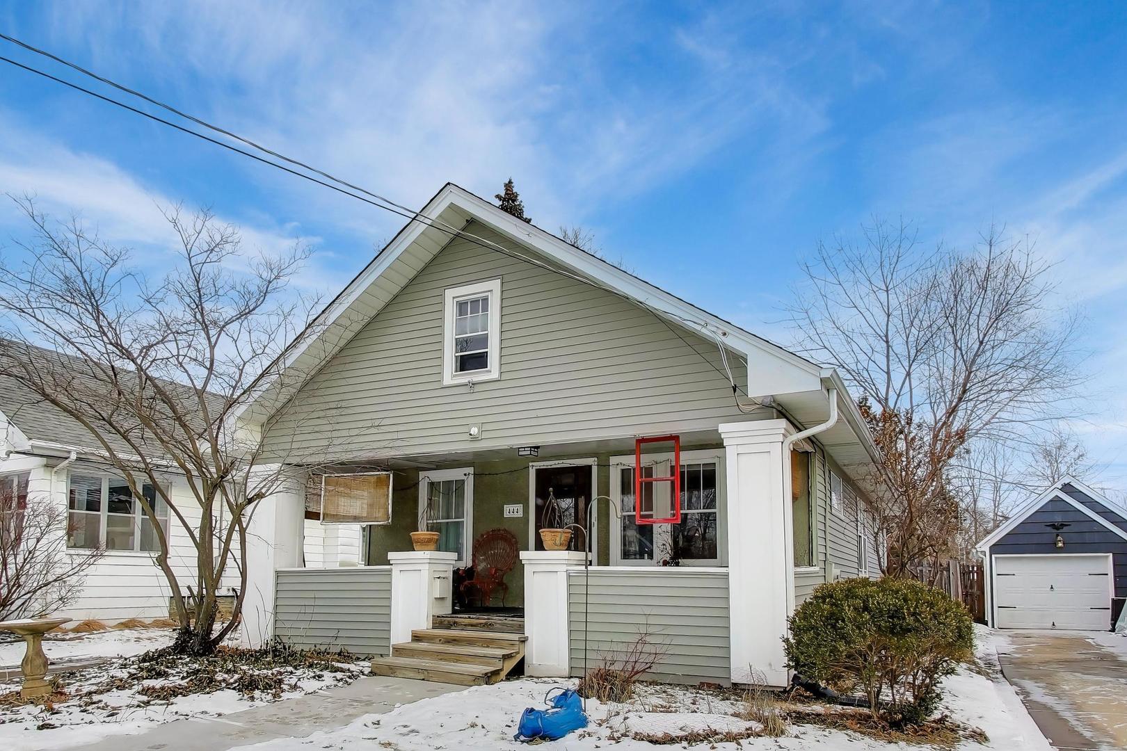 444 South Elmwood Drive Aurora IL 60506
