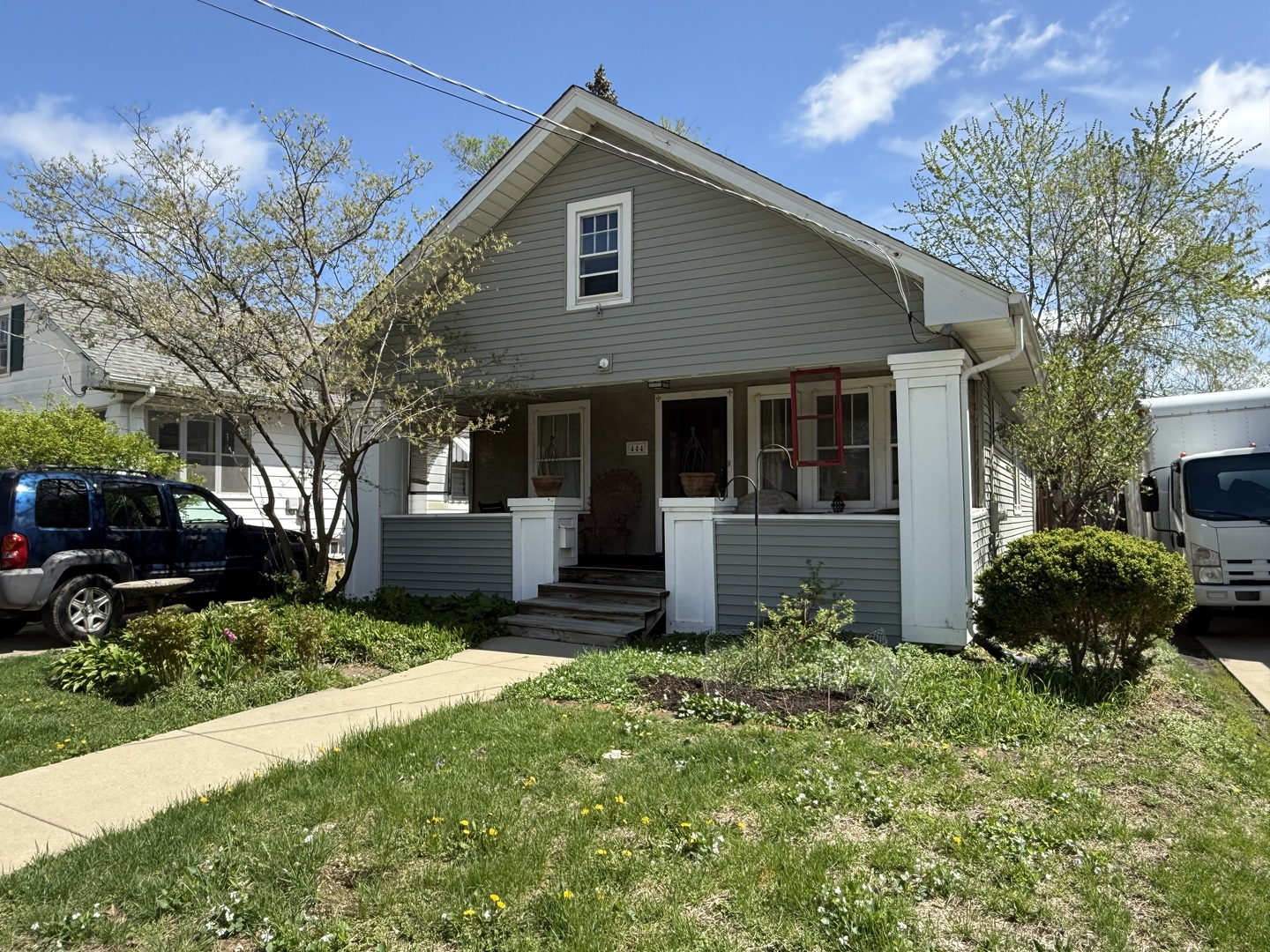 444 South Elmwood Drive Aurora IL 60506