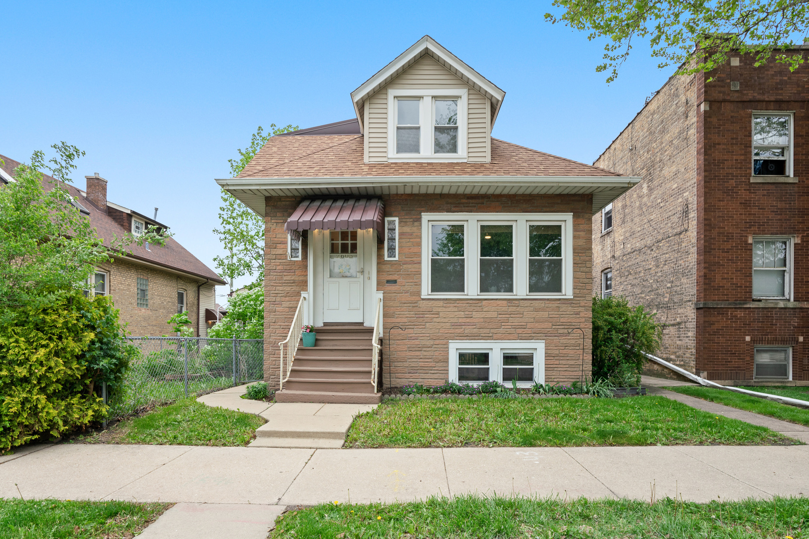 2605 North Oak Park Avenue Chicago IL 60707
