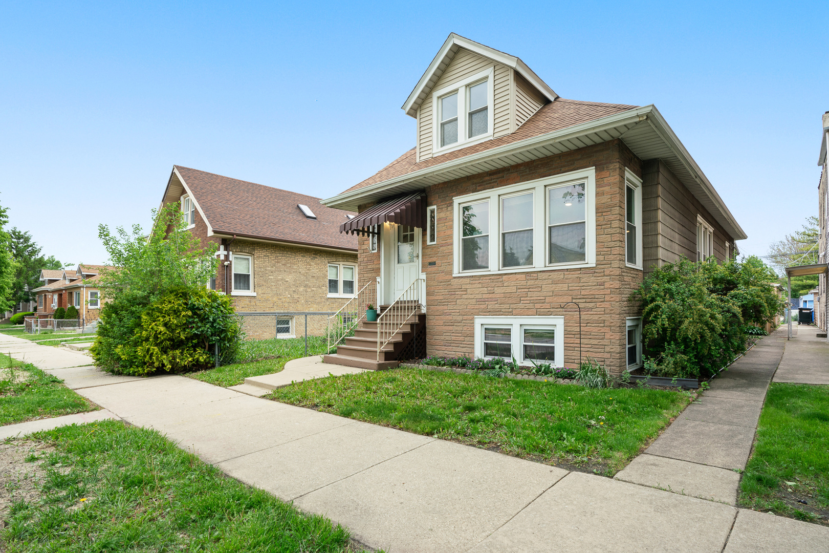 2605 North Oak Park Avenue Chicago IL 60707