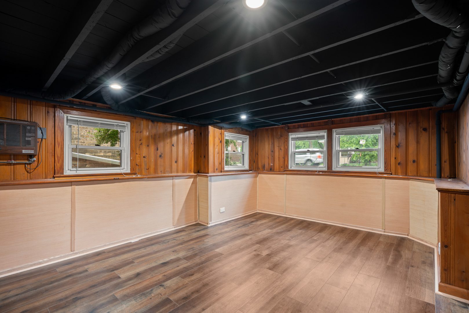 2605 North Oak Park Avenue Chicago IL 60707