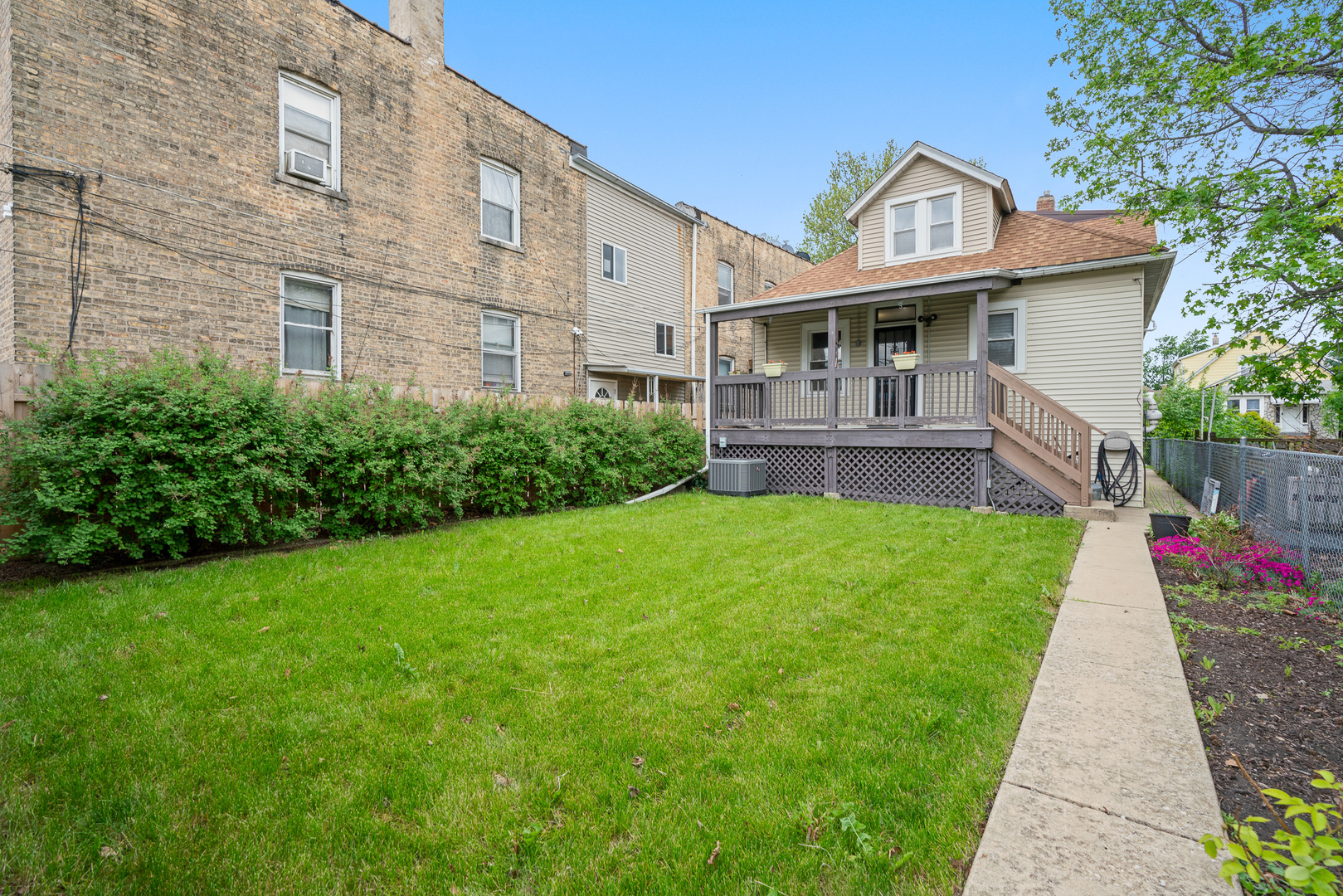 2605 North Oak Park Avenue Chicago IL 60707