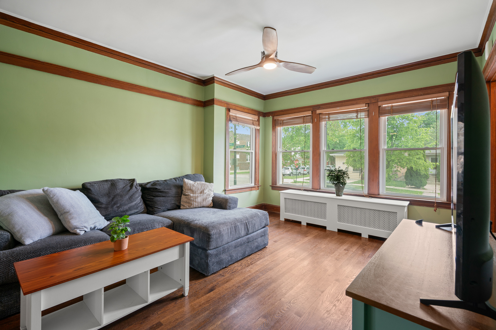 2605 North Oak Park Avenue Chicago IL 60707