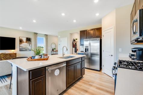 1181 Glenmont Street Algonquin IL 60102