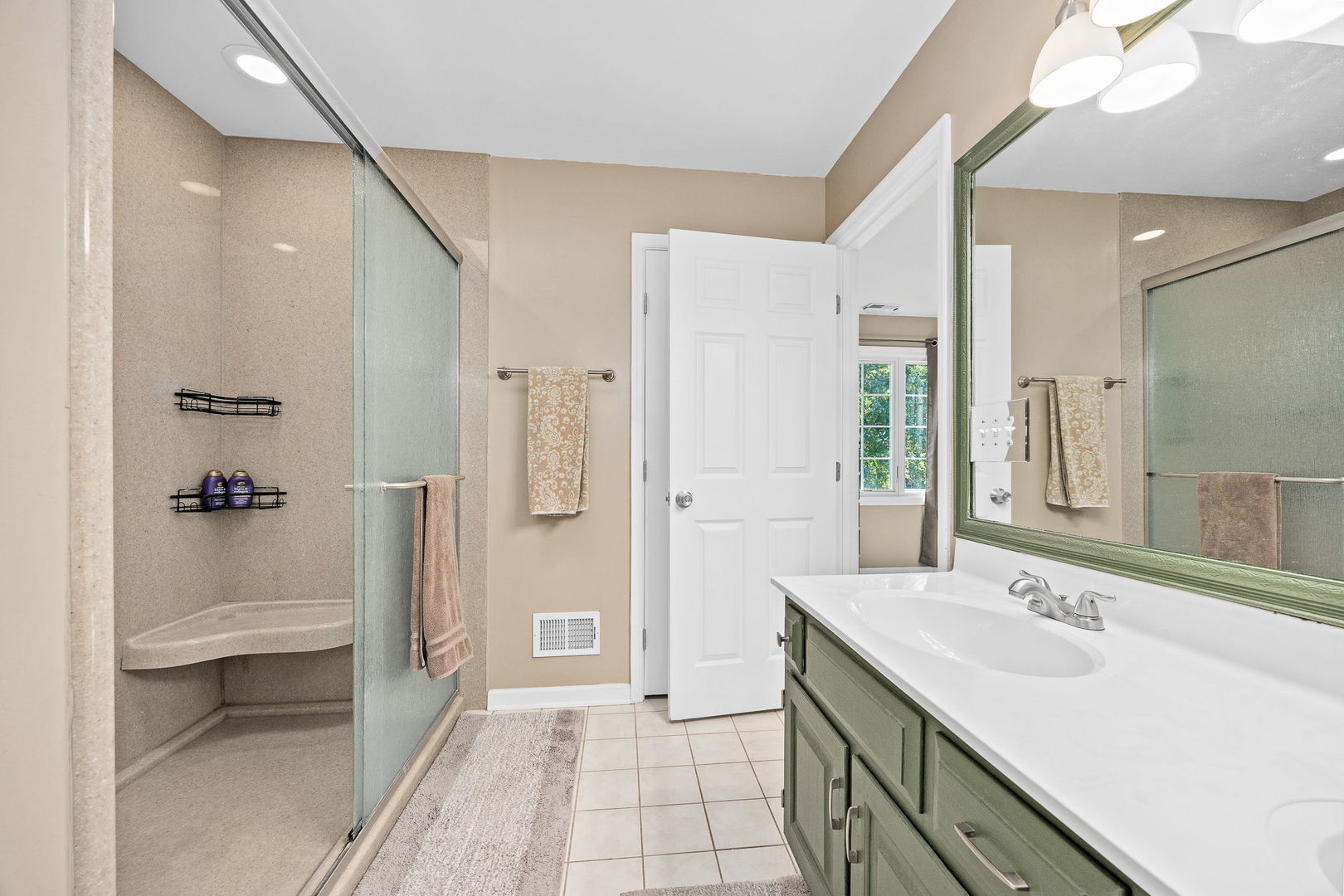 5018 Vernon Park Place Lisle IL 60532