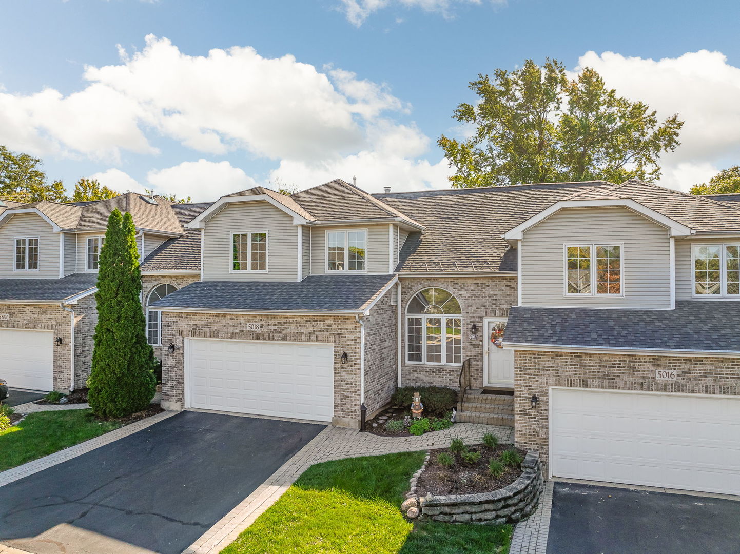 5018 Vernon Park Place Lisle IL 60532