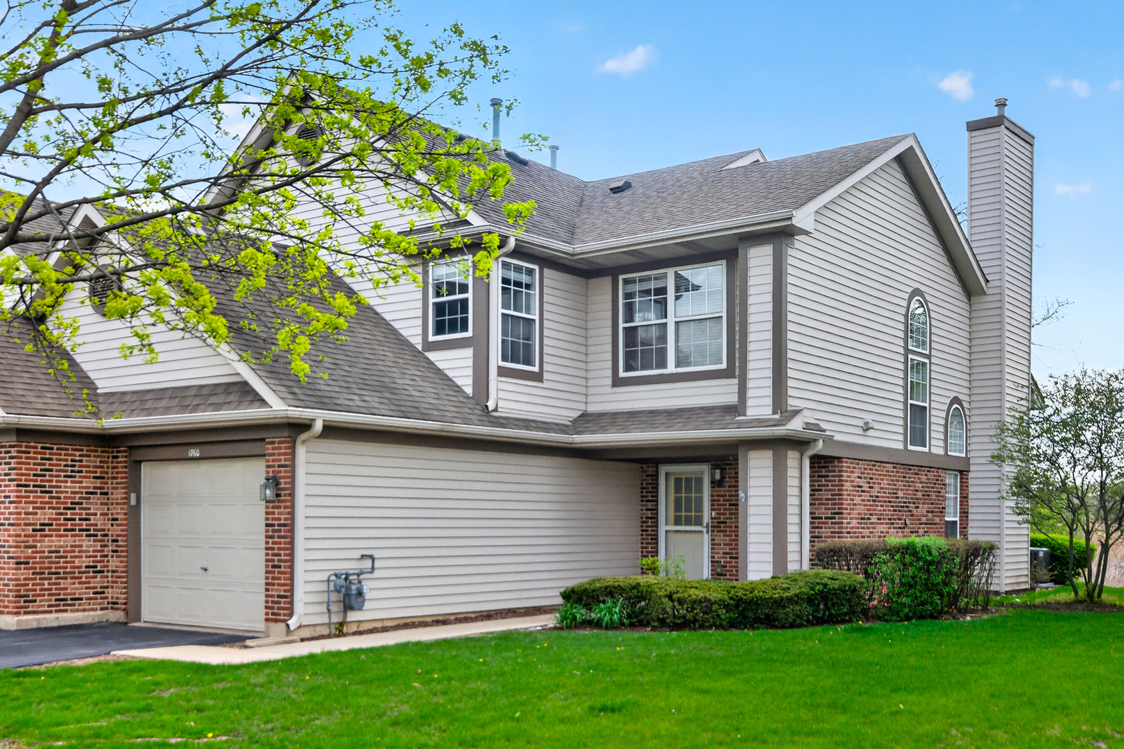 1760 Nature Court Schaumburg IL 60193