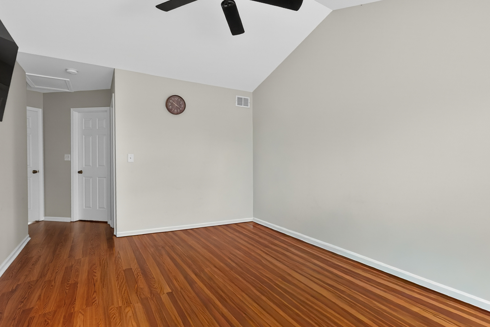 1760 Nature Court Schaumburg IL 60193