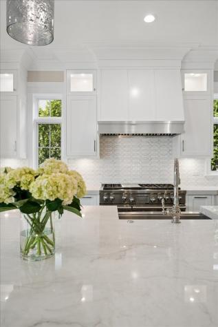 1121 Forest Avenue Wilmette IL 60091