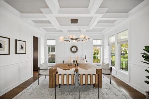 1121 Forest Avenue Wilmette IL 60091