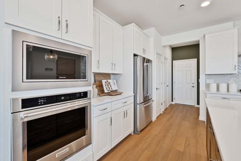 65 Weirich Way Batavia IL 60510