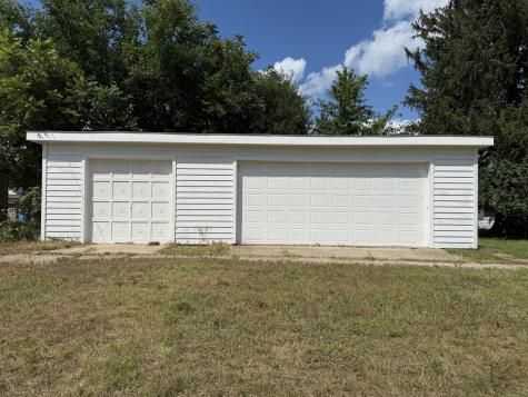 302 West Cook Street Sheffield IL 61361