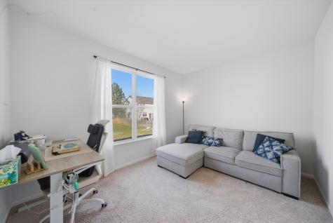 510 Golden Valley Lane Algonquin IL 60102