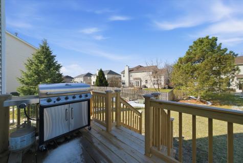 510 Golden Valley Lane Algonquin IL 60102