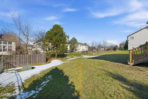 510 Golden Valley Lane Algonquin IL 60102