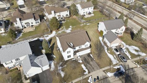 510 Golden Valley Lane Algonquin IL 60102