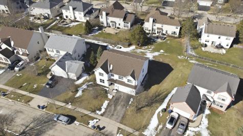 510 Golden Valley Lane Algonquin IL 60102