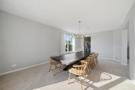 510 Golden Valley Lane Algonquin IL 60102