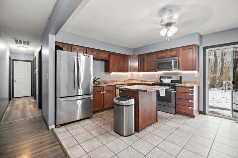 480 North Mitchell Street Braidwood IL 60408