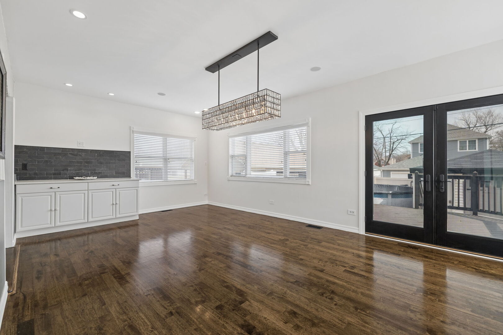 10547 South Troy Street Chicago IL 60655