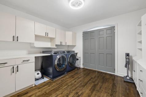 10547 South Troy Street Chicago IL 60655