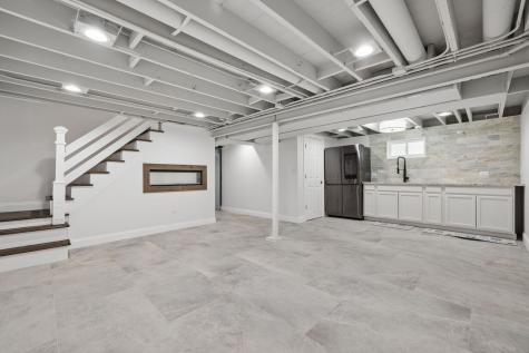 10547 South Troy Street Chicago IL 60655