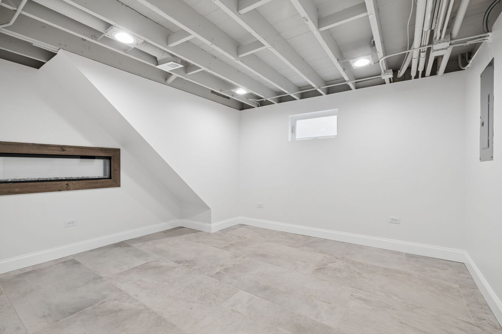 10547 South Troy Street Chicago IL 60655