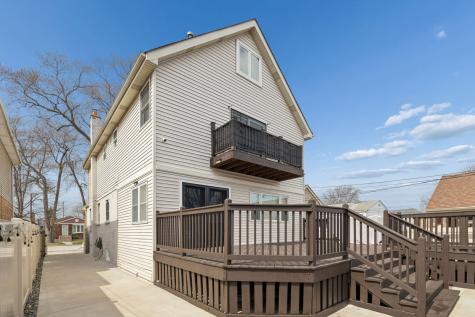 10547 South Troy Street Chicago IL 60655