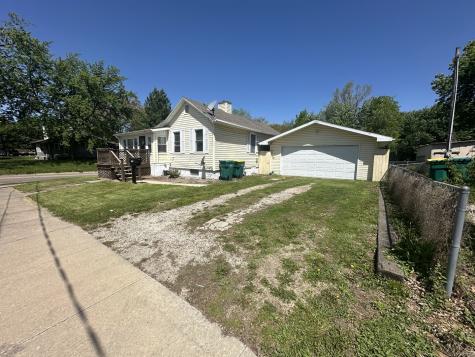 102 East Grove Street Streator IL 61364